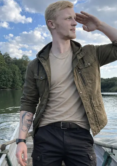 Я Aleksey, 25 років, знайомлюсь для вірт у Lyubotyn