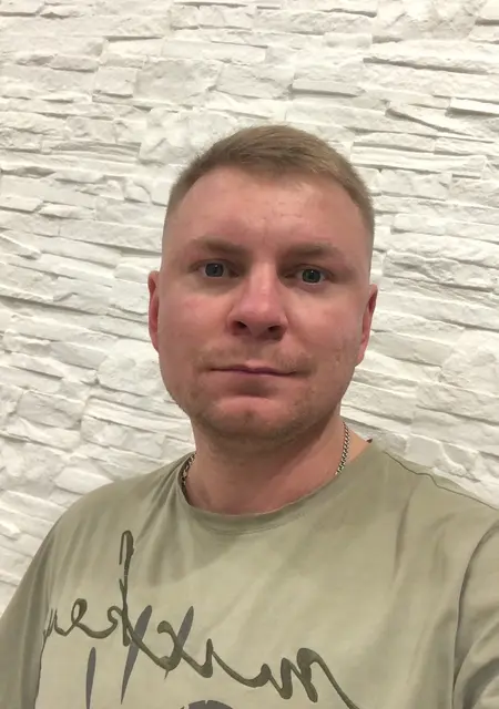 Я Руслан, 35, из Луганска, ищу знакомство для приятного времяпровождения