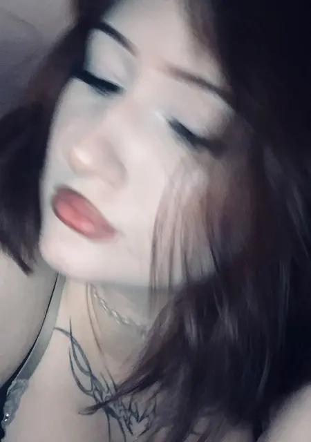 Евгения из Астаны, ищу на сайте вирта