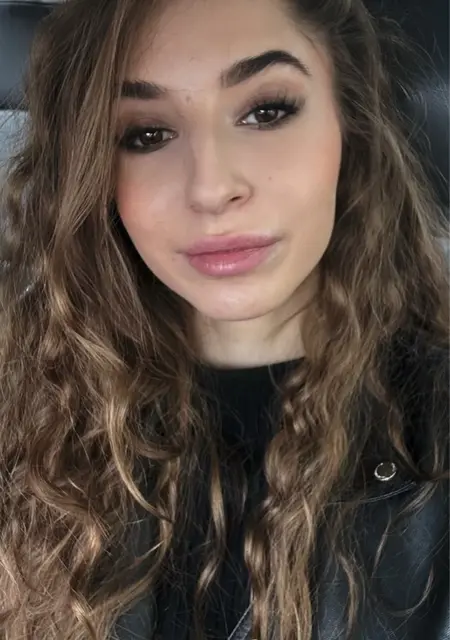 Єлизавета з Харкова, шукаю на сайті дружбу