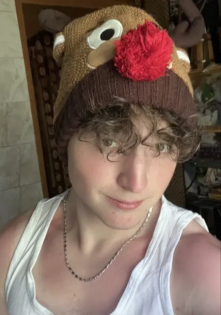 Артём из Киева, ищу на сайте приятное времяпровождение