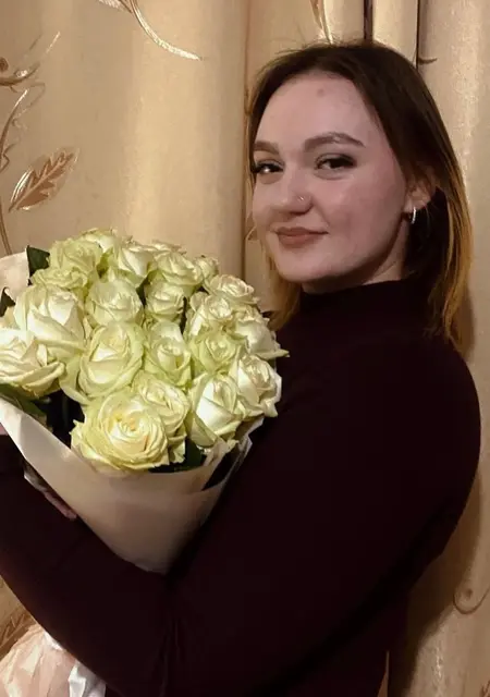 Алена из Киева, мне 26, познакомлюсь для вирта