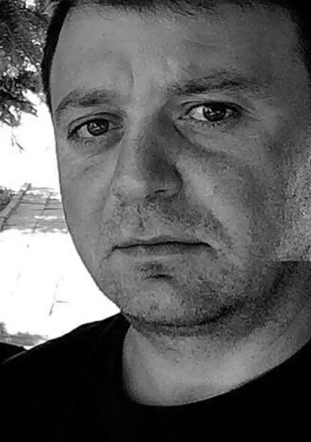 Я Александр, 47 років, знайомлюсь для вірт у Kadiivka