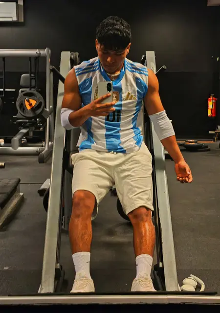 Aaron из Руби, ищу на сайте знакомства на одну ночь