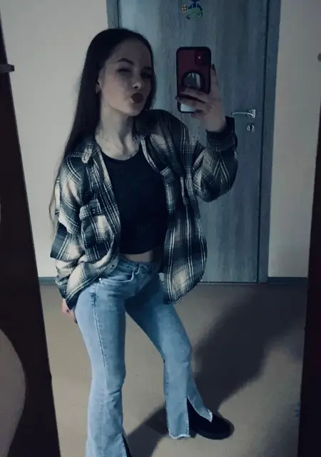 Я Dasha, 20 років з Кременчука, шукаю знайомство для спілкування