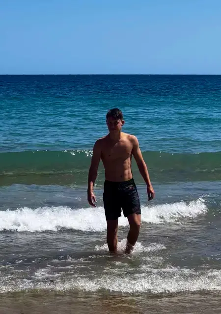 Tttt de Valladolid, tengo 19 años, listo para conocer para lío de una noche