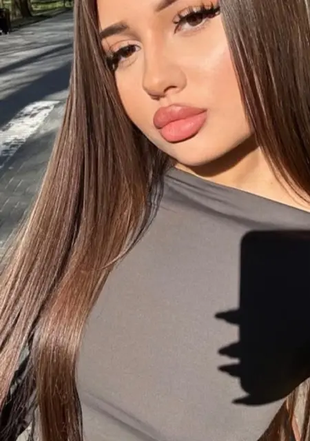 Emiliya de Madrid, tengo 20 años, lista para conocer para pasatiempo agradable