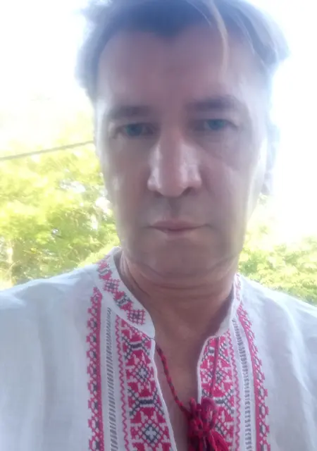 Я Андрей, 36, из Слонима, ищу знакомство для приятного времяпровождения