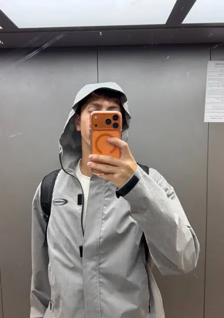 Sevastyan de Málaga, tengo 24 años, listo para conocer para conversación virtual