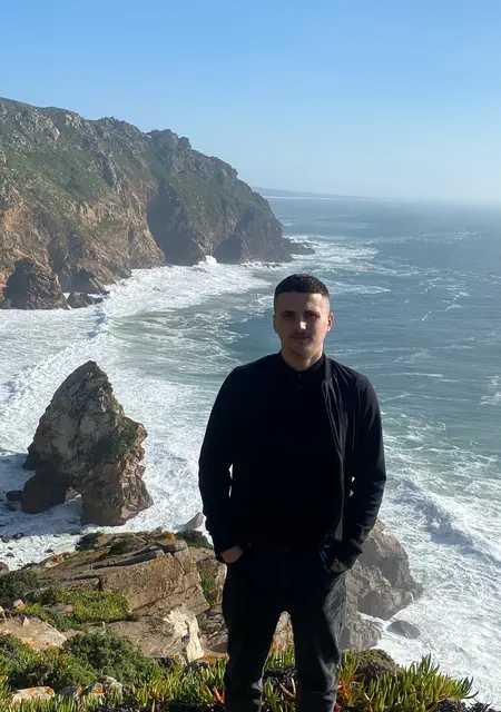 Я Михайло, 23 років, знайомлюсь для спільних подорожей у Шахтарськ