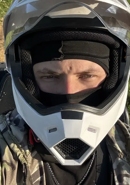 Александр из Вены, ищу на сайте приятное времяпровождение