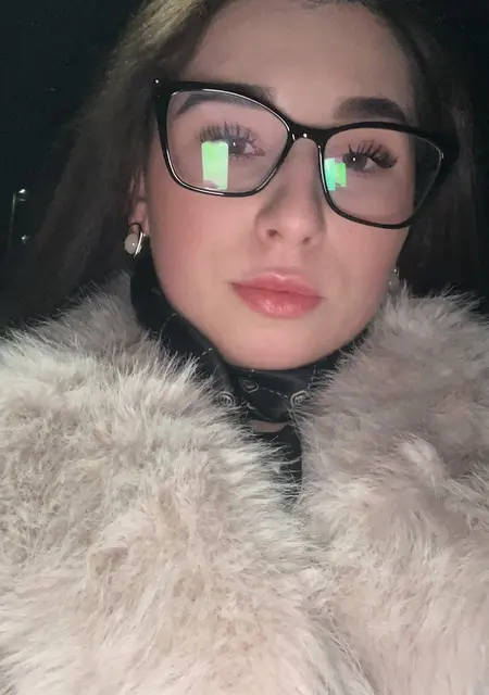 Анна з Чернівців, шукаю на сайті спільні подорожі