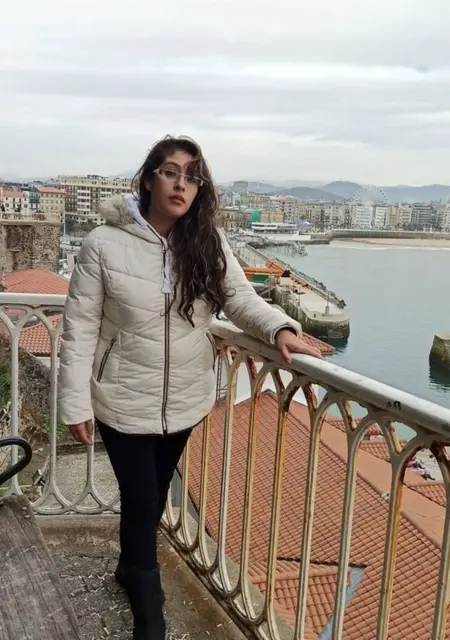 Soy Katerina, 37 años de Madrid, busco conocer gente para chatear