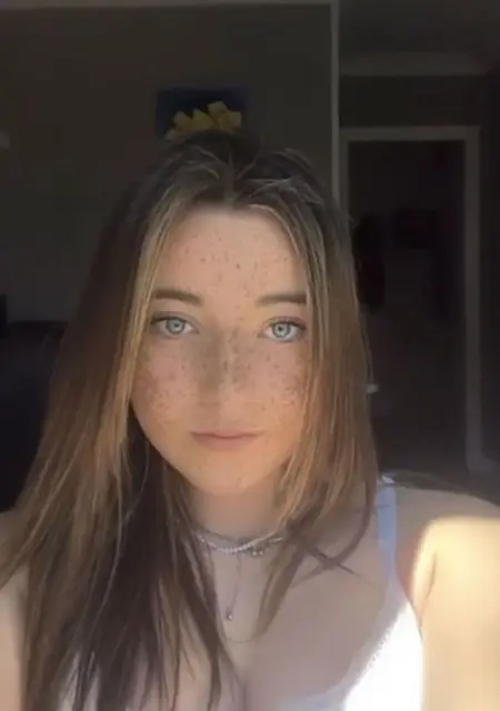 Soy Maria, 21 años, conociéndome en Madrid