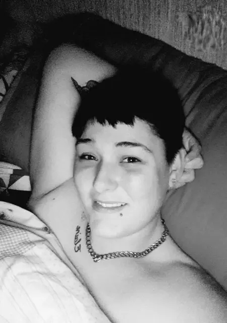 I'm Marie, 26 from London, seeking connections