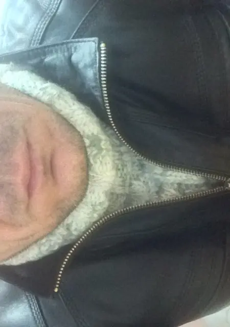 Паша из Марьиной Горки, ищу на сайте приятное времяпровождение