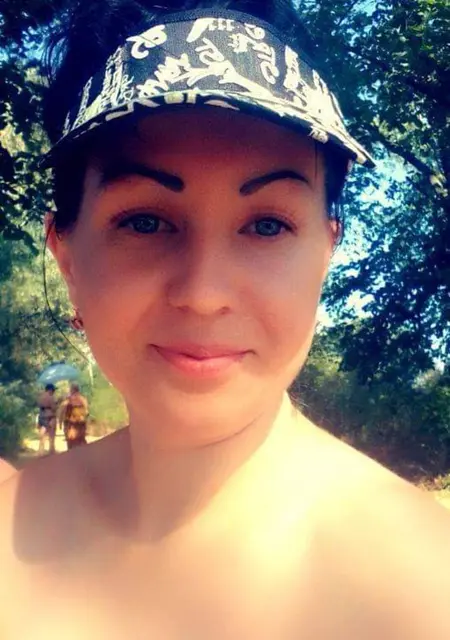 Я Аличка, 31, знакомлюсь для приятного времяпровождения в Каменском
