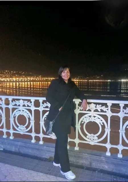 Soy Natalia, 45 años, conociéndome en Madrid