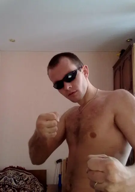 Ярослав з Марківки, шукаю на сайті постійні стосунки