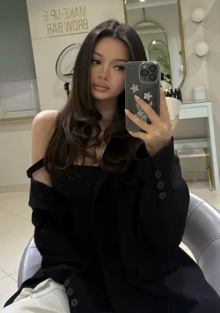 Я Мила, 18, знакомлюсь без обязательств в Вене