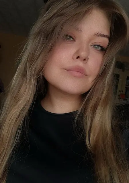 Дарья из Минска, ищу на сайте общение
