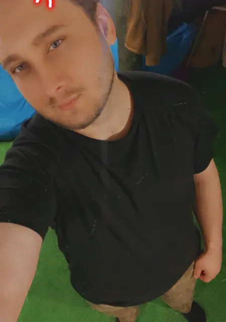 Григорий з Дружківка, мені 25 років, познайомлюсь без зобов'язань