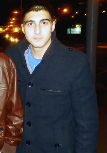 Тимур из Слонима, ищу на сайте знакомства на одну ночь