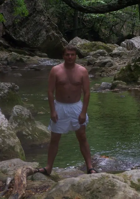 Игорь из Бара, мне 52, познакомлюсь на одну ночь