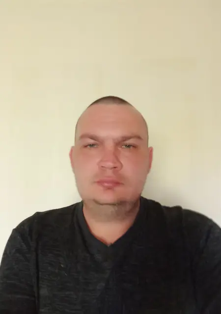 Виталий з Жовті Води, мені 45 років, познайомлюсь для спілкування