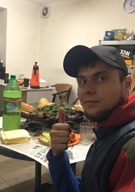 Я Серега, 31 років з Знам’янка, шукаю знайомства без зобов'язань