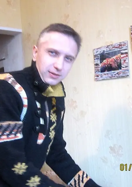 Игорь з Зугрес, мені 45 років, познайомлюсь без зобов'язань