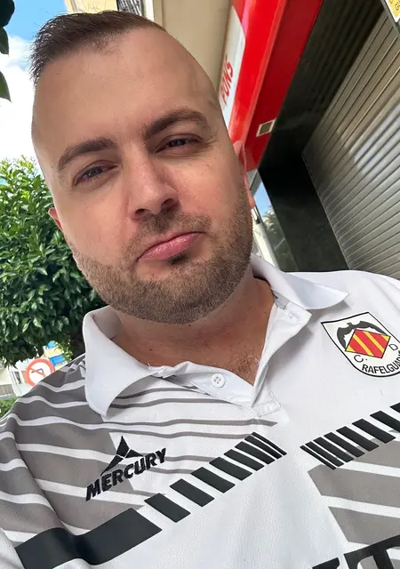 Vicent из Альсира, ищу на сайте знакомства без обязательств