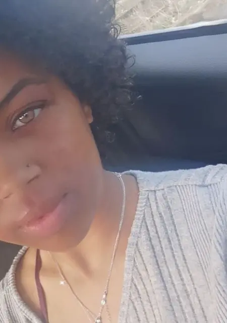 I'm Elisha Jade, 24, looking to meet in London