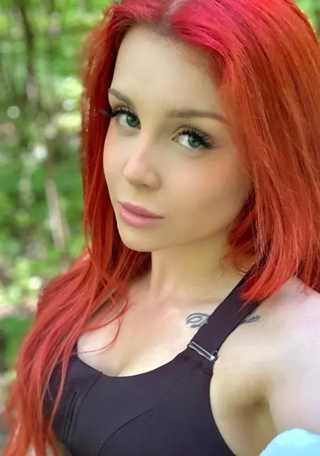 Я Кристина, 24, знакомлюсь для вирта в Рудном