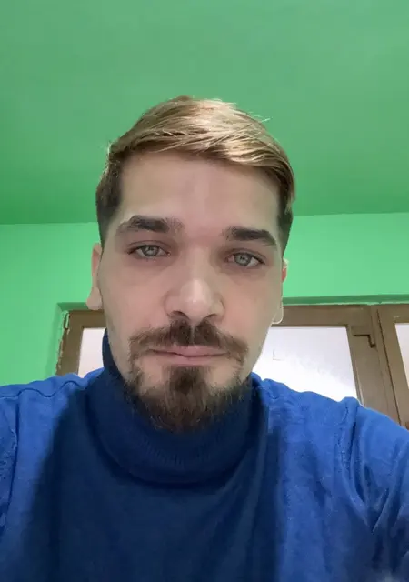 George из Вены, мне 31, познакомлюсь на одну ночь