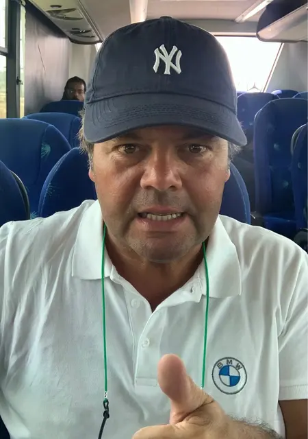 Carlos из Валенсии, ищу на сайте дружбу