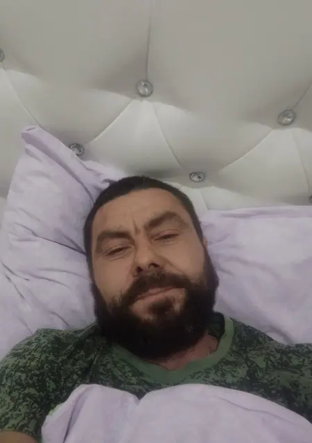 Вячеслав з Kadiivka, шукаю на сайті знайомства на одну ніч