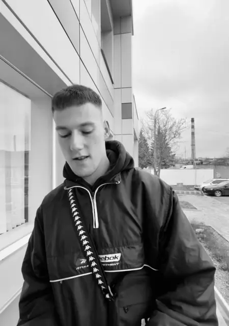 Женя з Жовті Води, мені 26 років, познайомлюсь для постійних стосунків