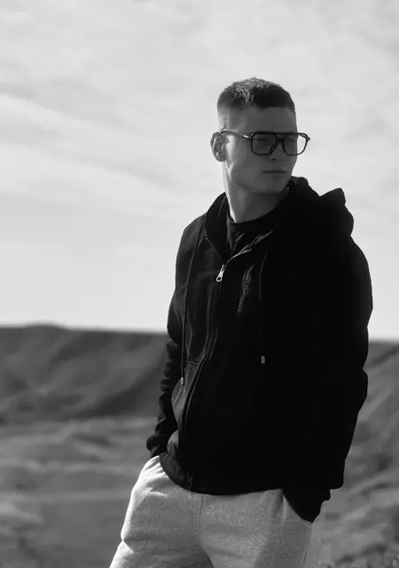 Gnrv из Афин, мне 25, познакомлюсь без обязательств