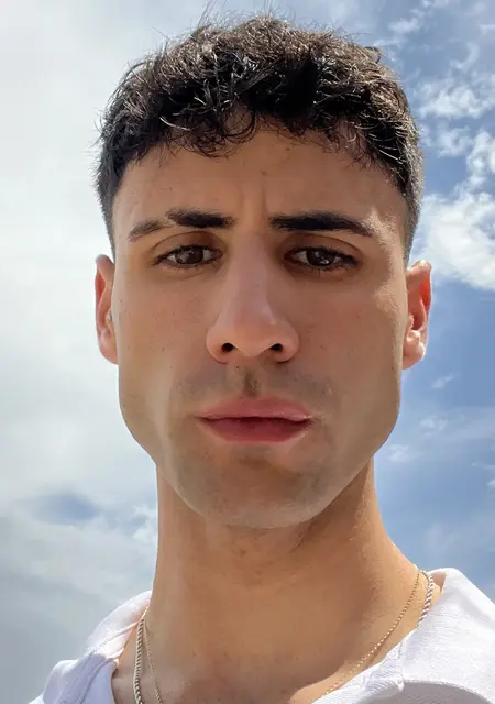 Aaron из Аликанте, ищу на сайте общение