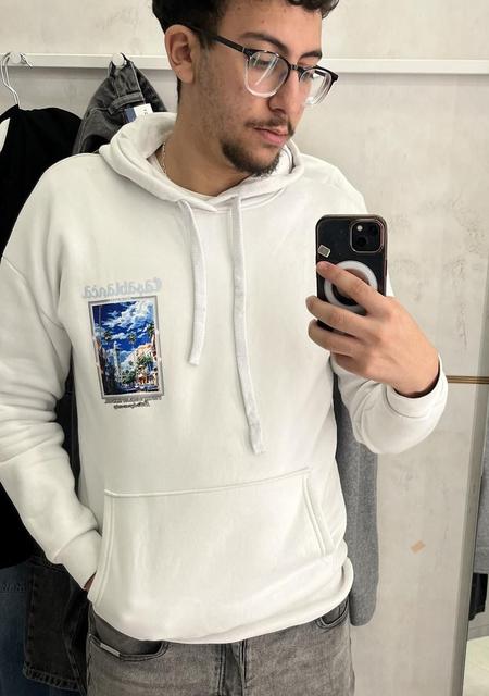 Soy Hola, 18 años, conociéndome para relación sin ataduras en Orihuela