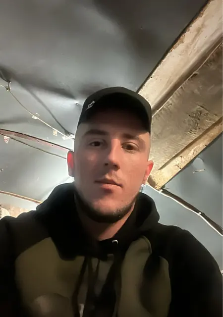 Misha з Турки, мені 23 років, познайомлюсь для дружби