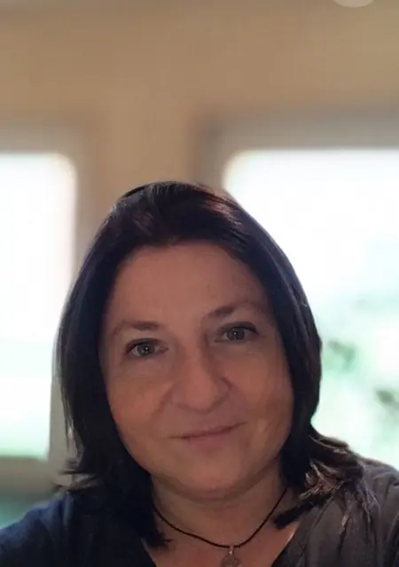 Carmen из Берлина, мне 41, познакомлюсь