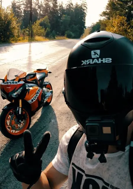 Я Рома, 26 років, знайомлюсь для дружби у Нетішин