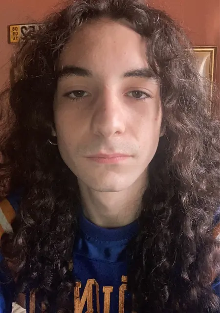 Soy Pol, 19 años, conociéndome para conversación virtual en Madrid
