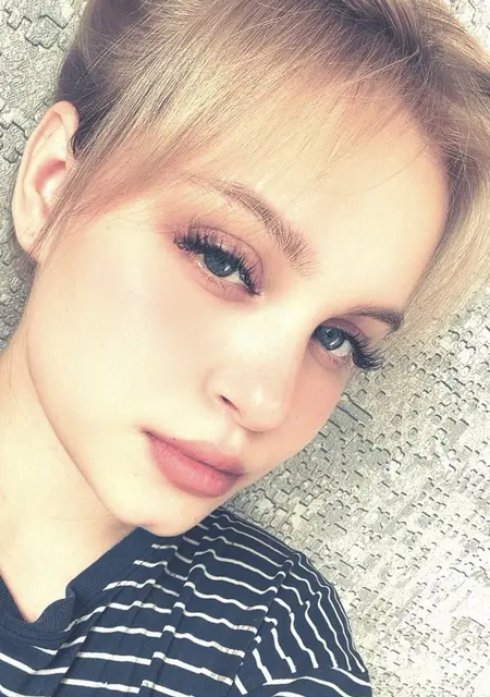 Anastasiya de Málaga, tengo 20 años, lista para conocer para conversación virtual