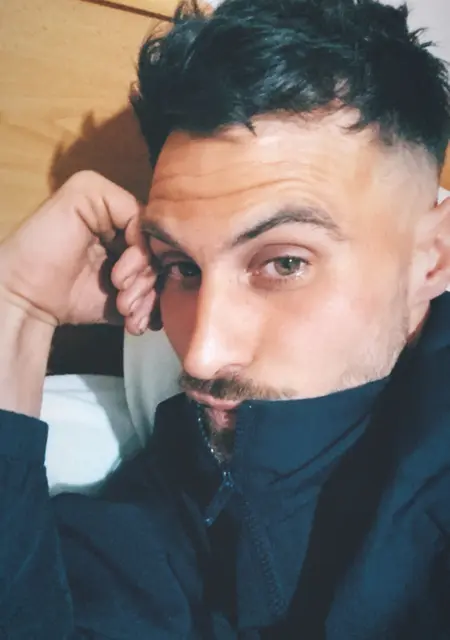 Я Aep, 34, знакомлюсь для приятного времяпровождения в Мотриль