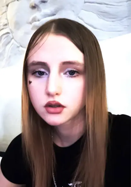 Виктория из Берлина, ищу на сайте постоянные отношения