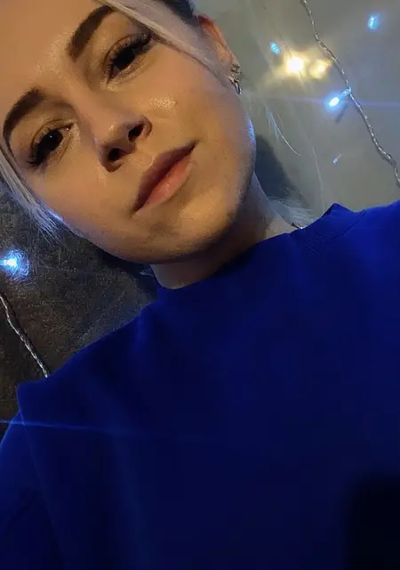 Ангелина из Минска, ищу на сайте постоянные отношения