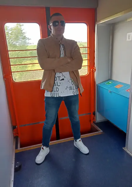 Я Роман, 36 років, знайомлюсь без зобов'язань у Самбір